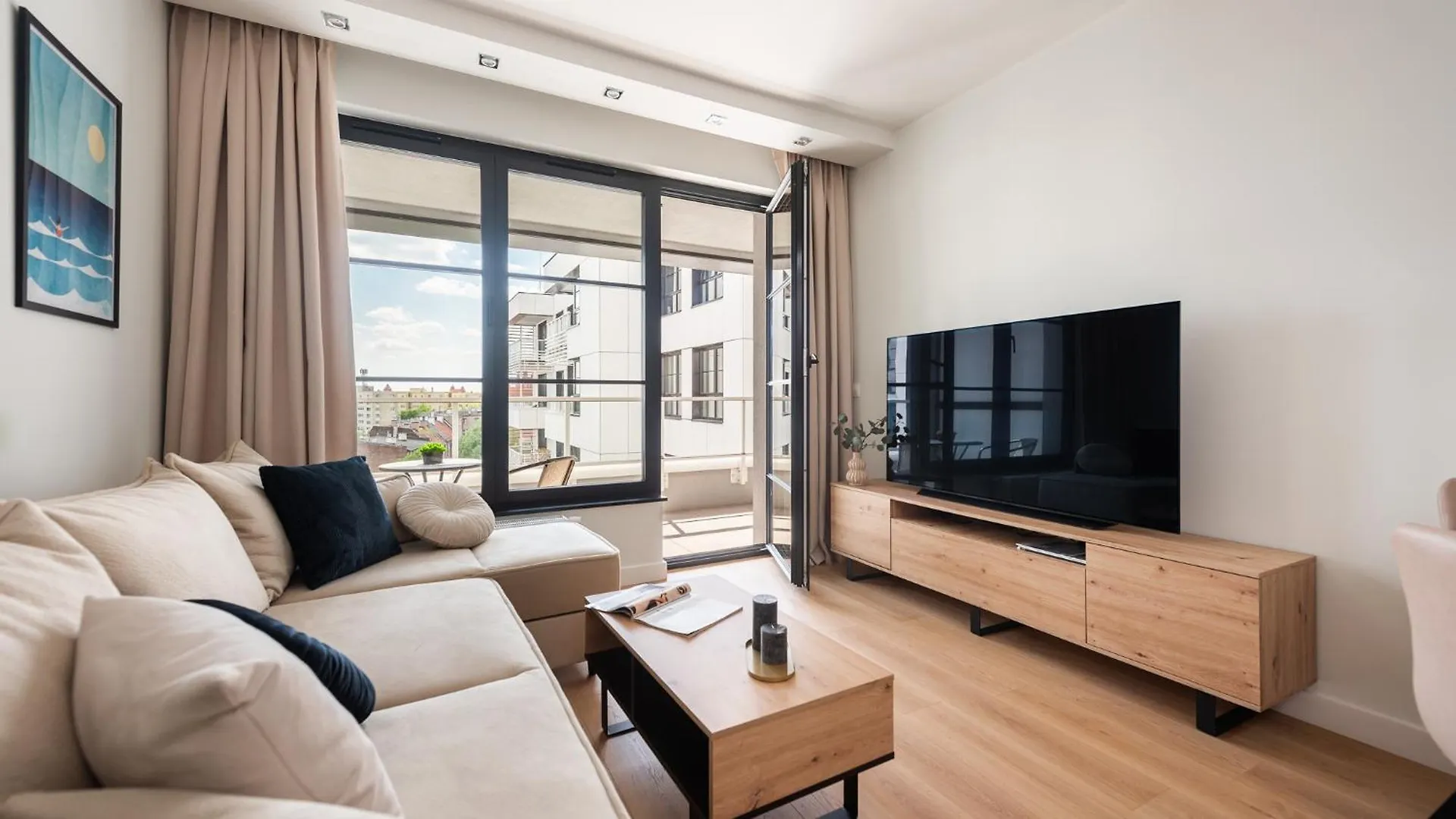 Flatbook - City Center Apartments Doki Living Gdańsk