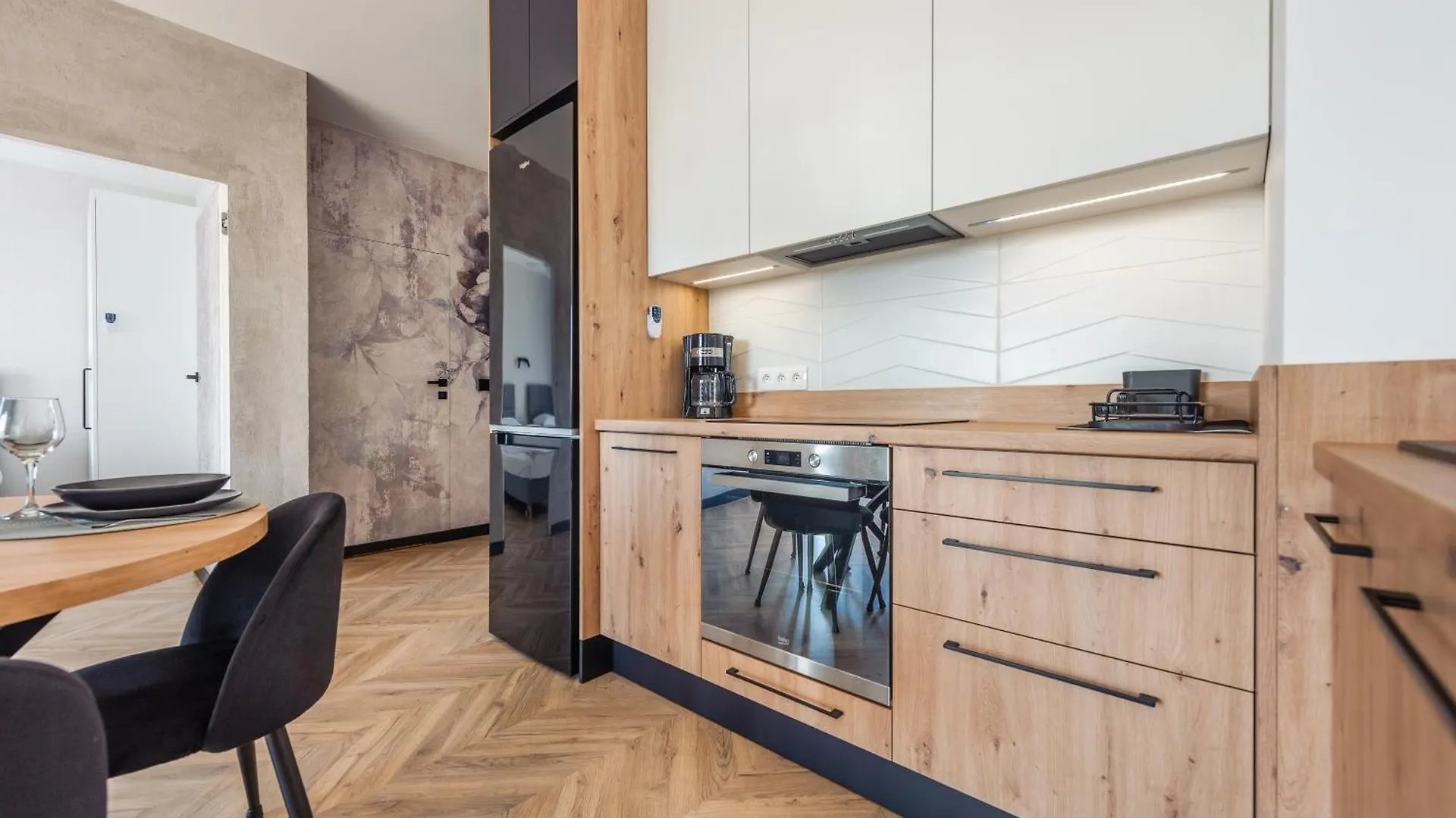 Flatbook - City Center Apartments Doki Living Gdańsk Polen